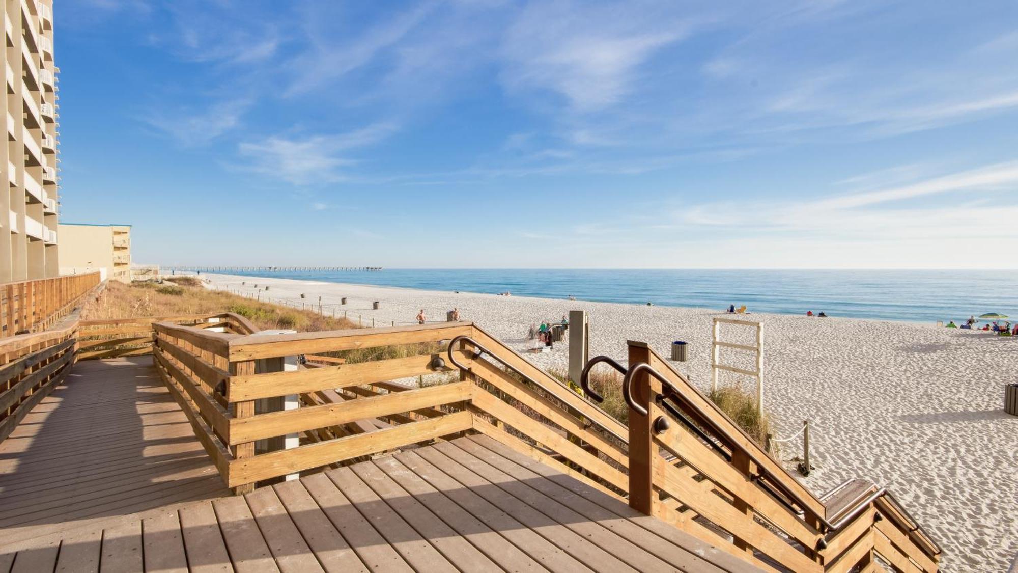 Tidewater Escape: 1Br/2Ba Beachfront Condo, Sleeps 6, Gulf Views & Comfort! 파나마 시티 외부 사진