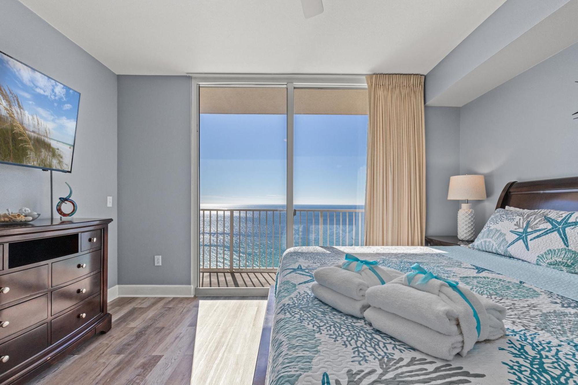 Tidewater Escape: 1Br/2Ba Beachfront Condo, Sleeps 6, Gulf Views & Comfort! 파나마 시티 외부 사진